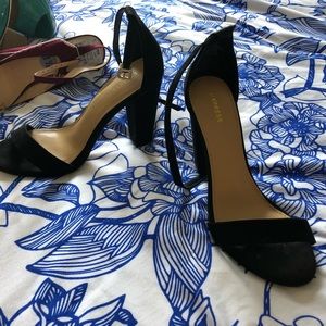 Express heels